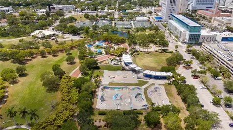 2344 Lindstrom Street Sarasota FL 34237