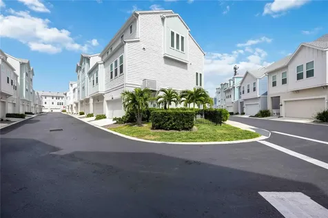 2344 Lindstrom Street Sarasota FL 34237