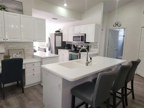 6503 Fairway Gardens Drive Bradenton FL 34203