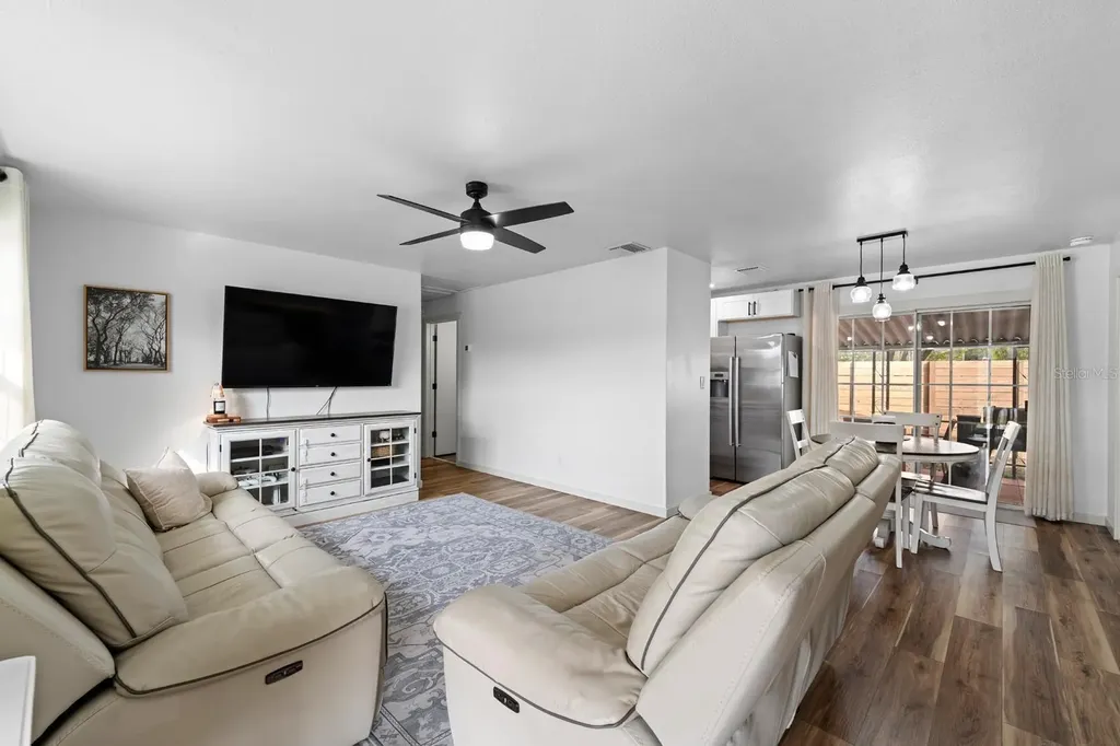 8701 56th Street N Pinellas Park FL 33782