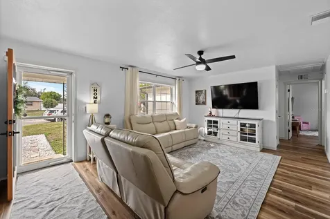 8701 56th Street N Pinellas Park FL 33782