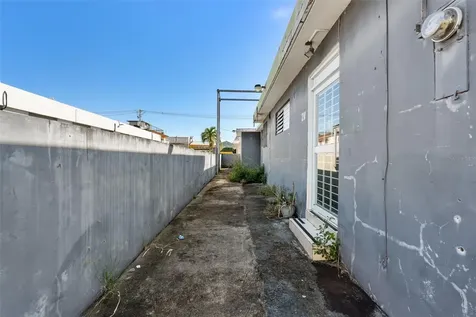 #2 Calle Padre Rivera West Humacao PR 00791