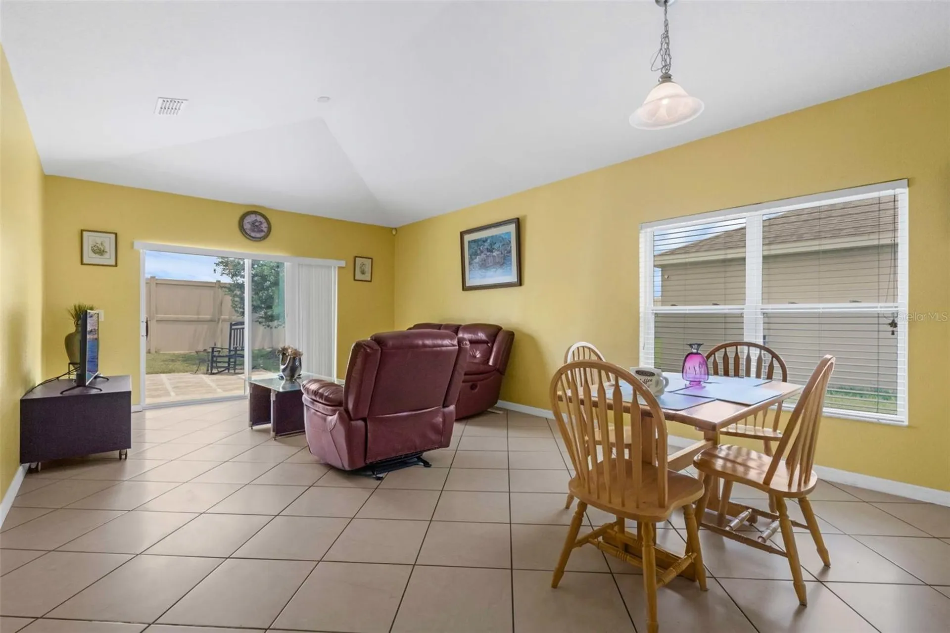540 Vitoria Road Davenport FL 33837