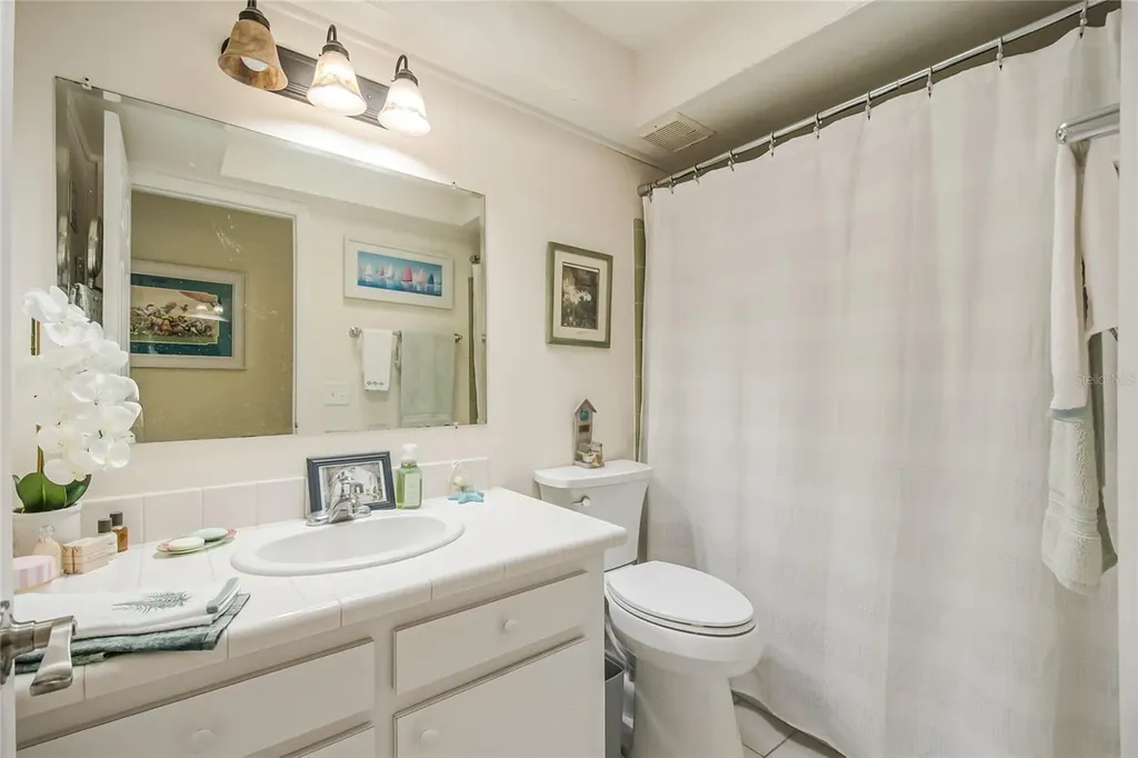 617 Riverview Avenue Altamonte Springs FL 32714