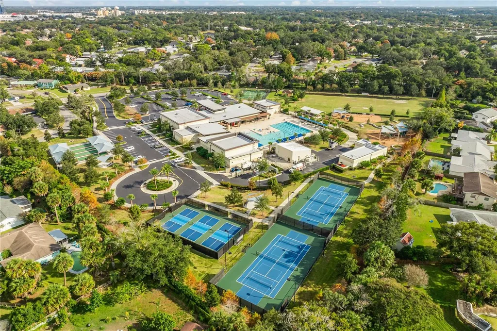 617 Riverview Avenue Altamonte Springs FL 32714