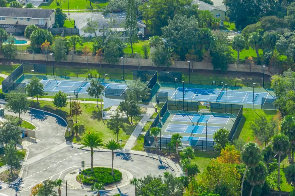 617 Riverview Avenue Altamonte Springs FL 32714