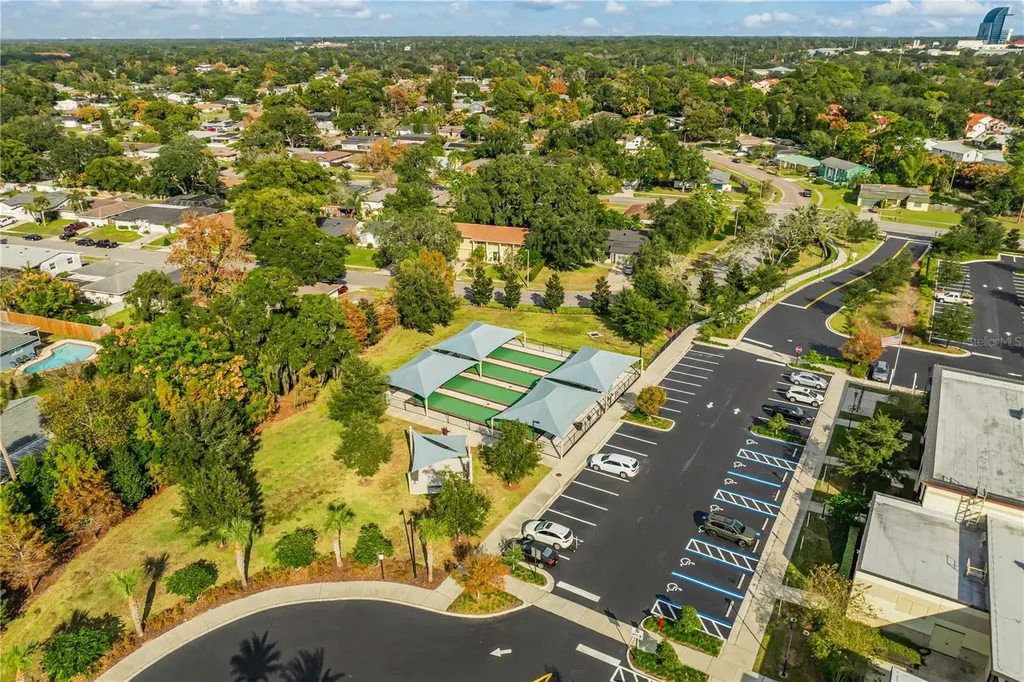 617 Riverview Avenue Altamonte Springs FL 32714