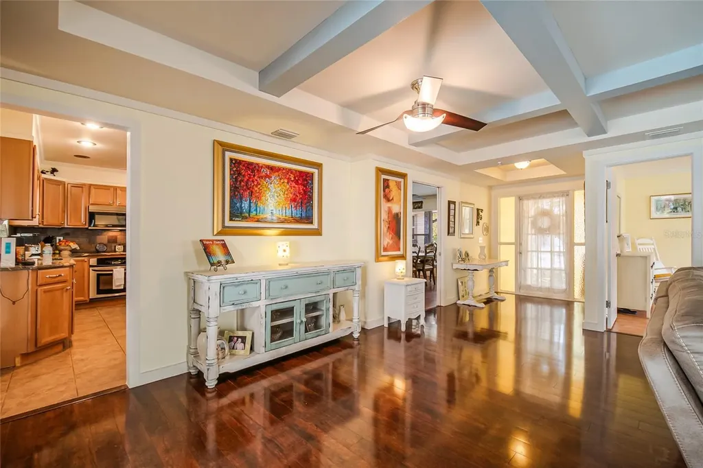 617 Riverview Avenue Altamonte Springs FL 32714