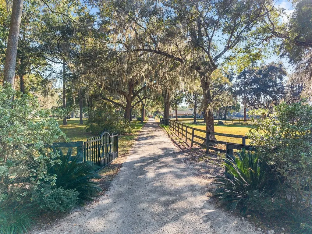 12260 NW 100th Street Ocala FL 34482