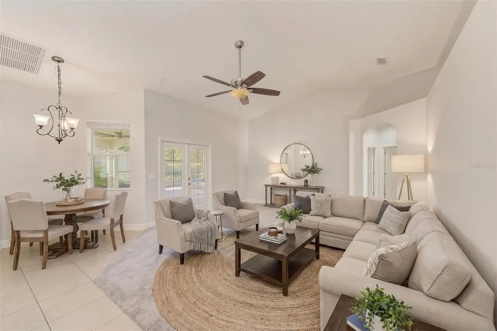 2134 Valterra Vista Way Valrico FL 33594