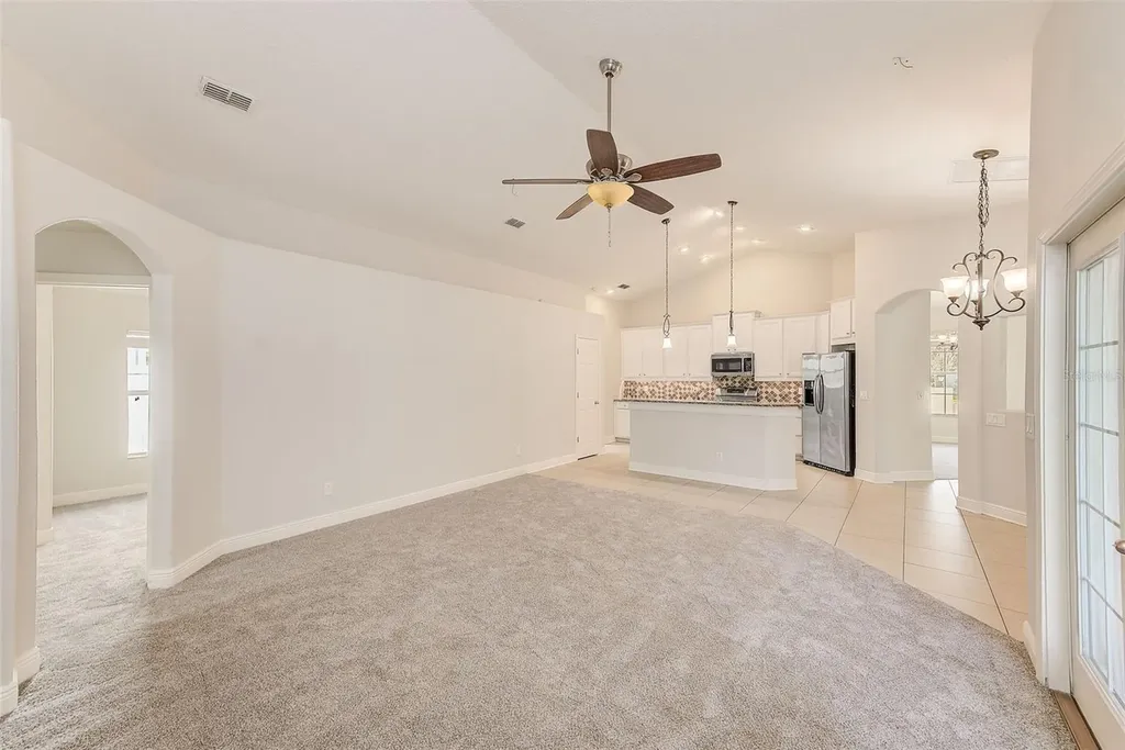2134 Valterra Vista Way Valrico FL 33594