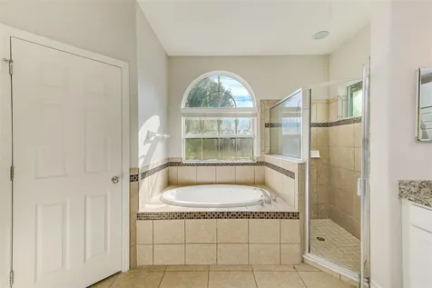 2134 Valterra Vista Way Valrico FL 33594