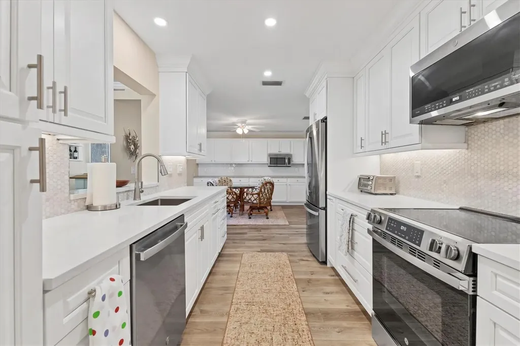 1305 68th Street W Bradenton FL 34209