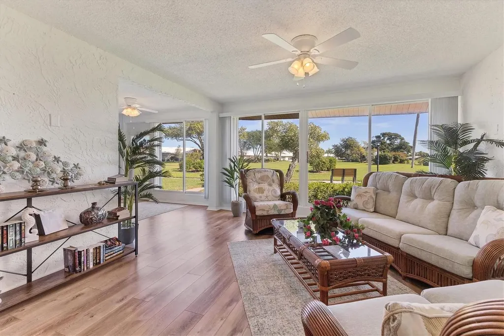 1305 68th Street W Bradenton FL 34209