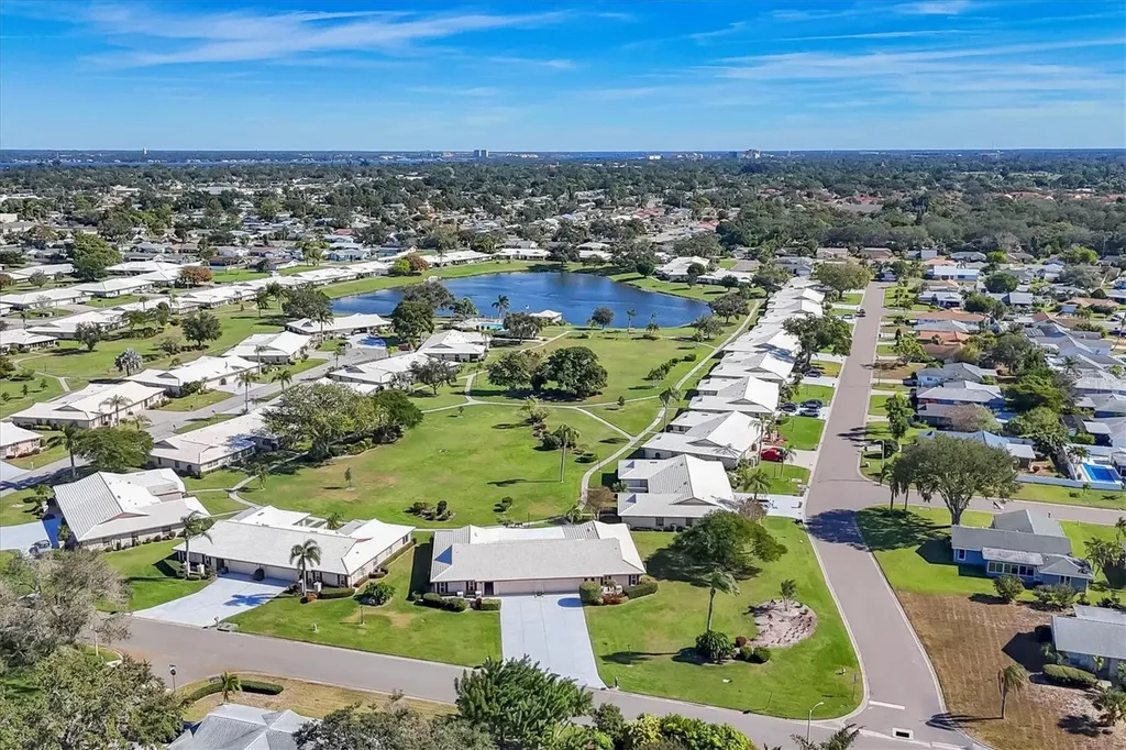 1305 68th Street W Bradenton FL 34209