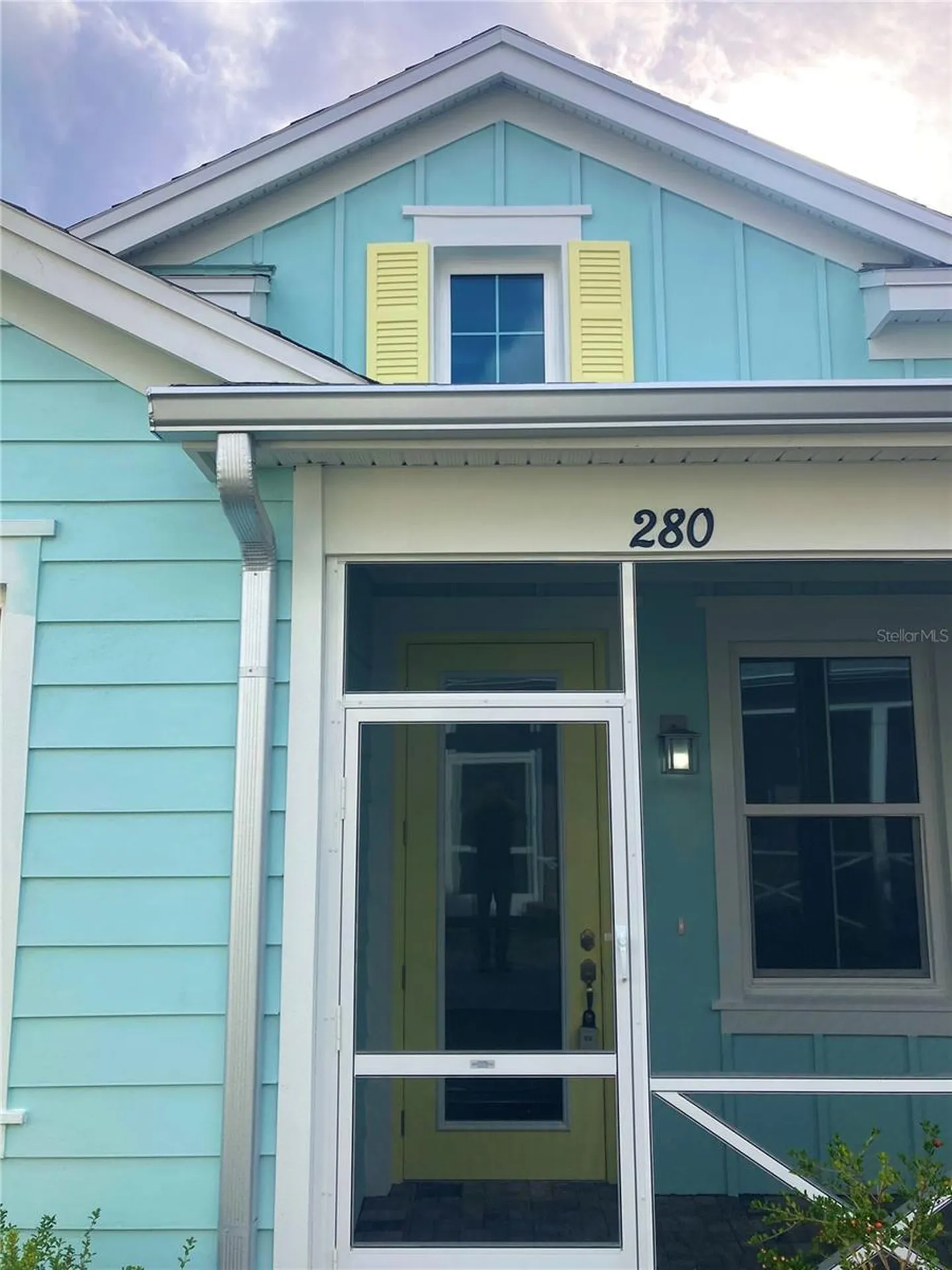 280 Last Mango Daytona Beach FL 32124