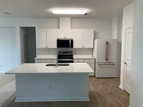 280 Last Mango Daytona Beach FL 32124