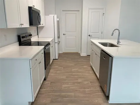280 Last Mango Daytona Beach FL 32124