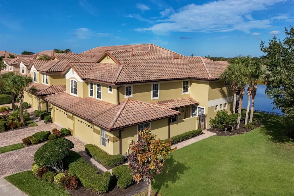 8336 Miramar Way Lakewood Ranch FL 34202