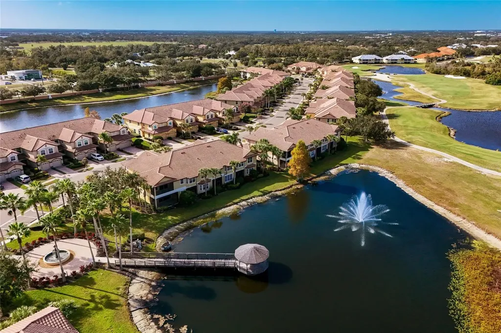 8336 Miramar Way Lakewood Ranch FL 34202