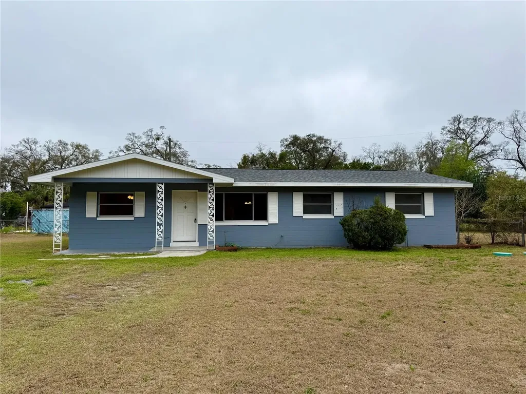 1200 NE 45th Place Ocala FL 34479