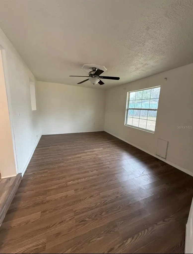 1200 NE 45th Place Ocala FL 34479