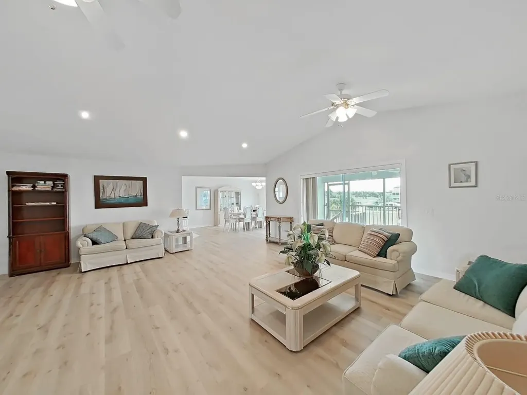 7438 S Gulf Way Hudson FL 34667