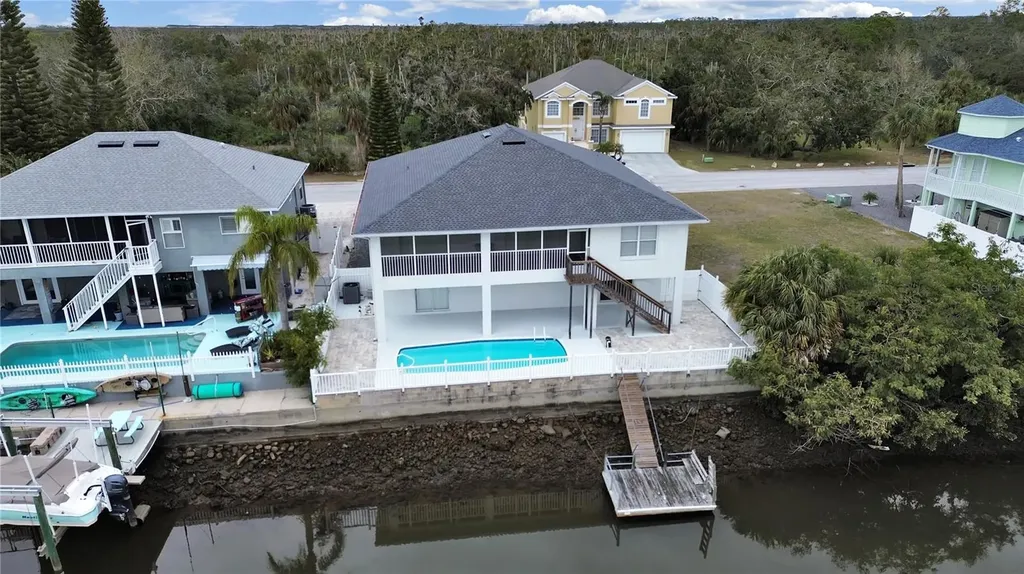 7438 S Gulf Way Hudson FL 34667