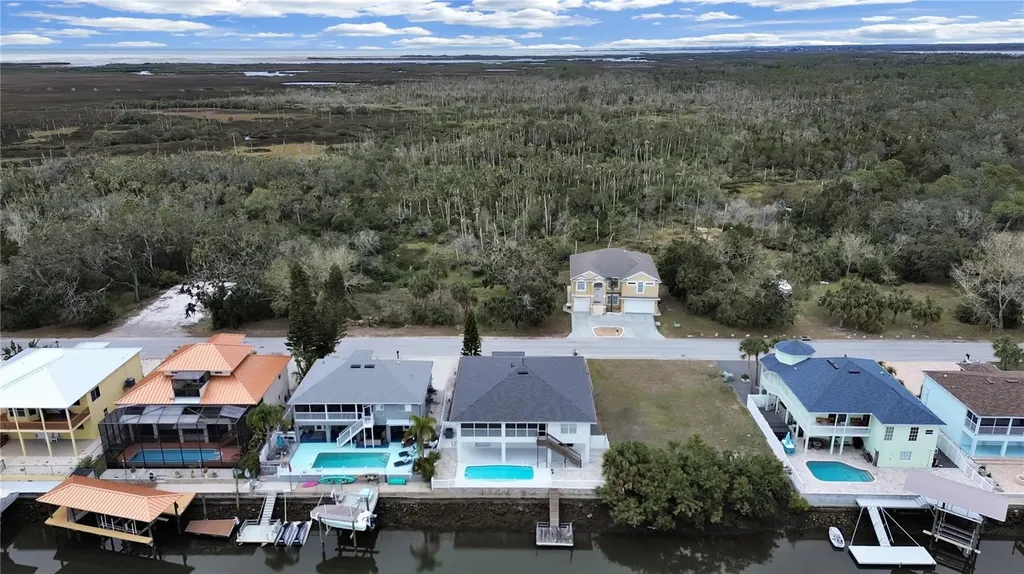 7438 S Gulf Way Hudson FL 34667
