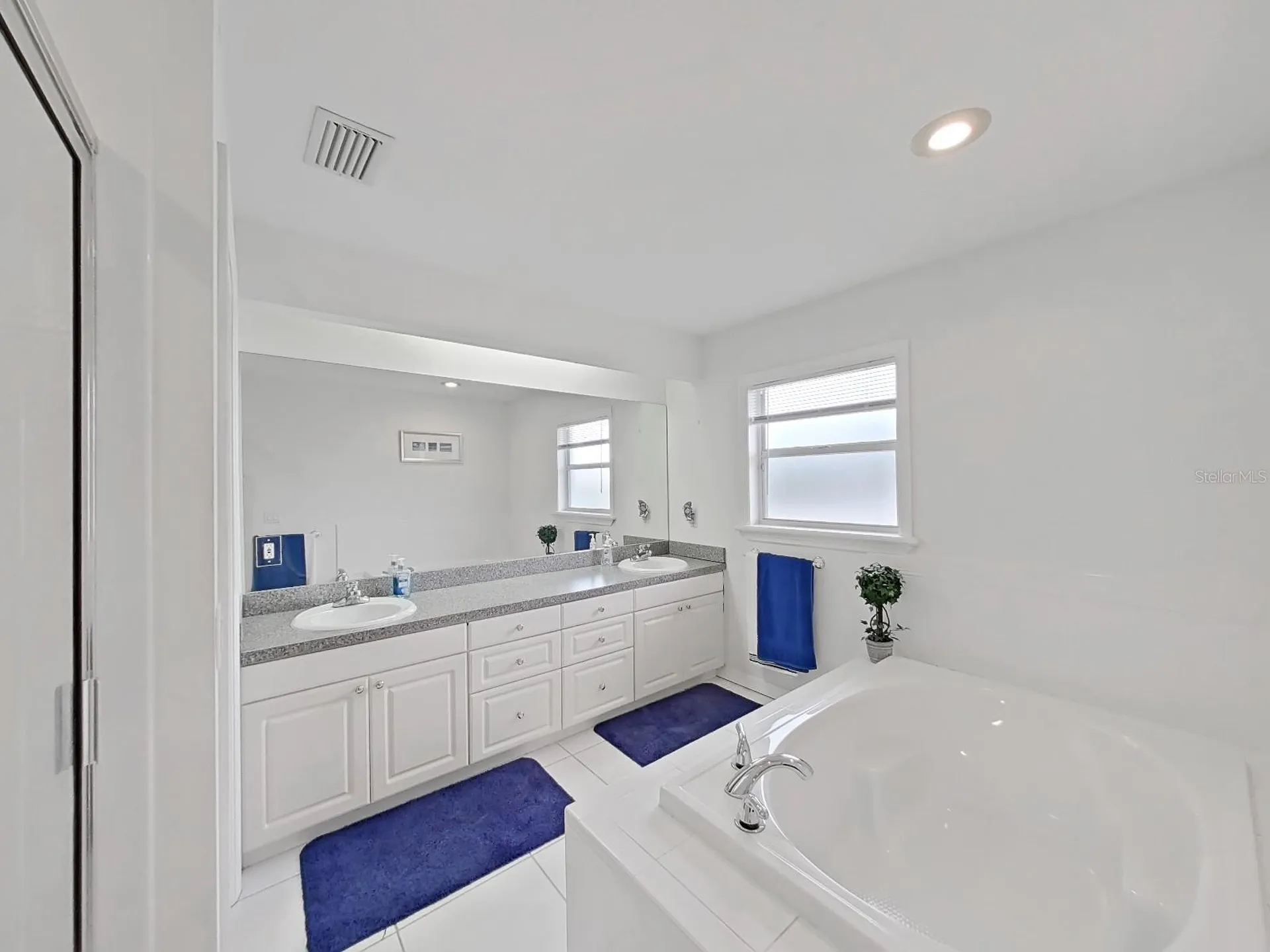 7438 S Gulf Way Hudson FL 34667