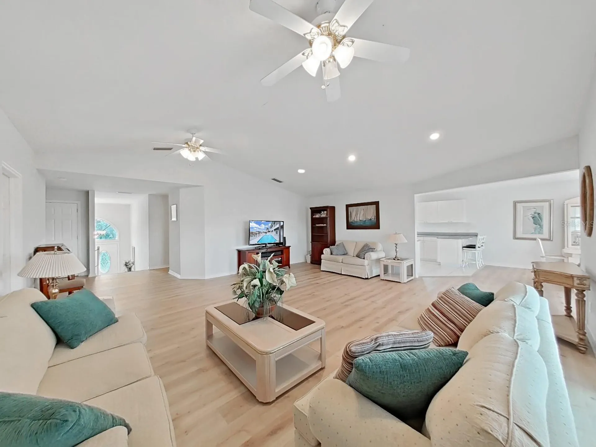 7438 S Gulf Way Hudson FL 34667