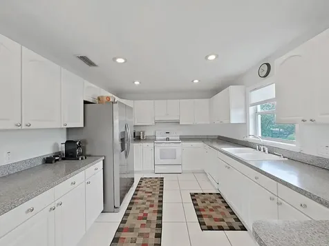 7438 S Gulf Way Hudson FL 34667