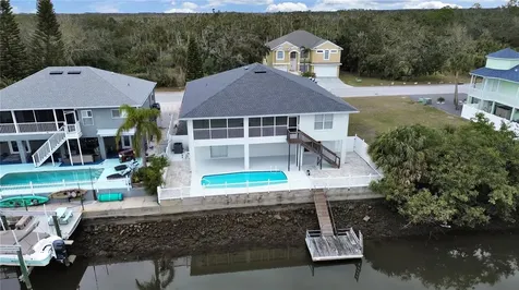 7438 S Gulf Way Hudson FL 34667