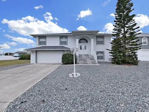 7438 S Gulf Way Hudson FL 34667