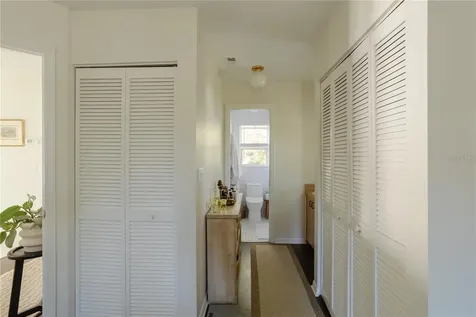 2337 Ixora Avenue Sarasota FL 34234
