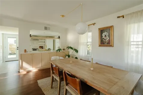 2337 Ixora Avenue Sarasota FL 34234