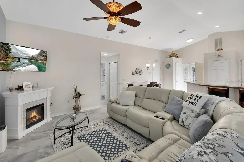 209 Shady Lane Drive Deland FL 32724