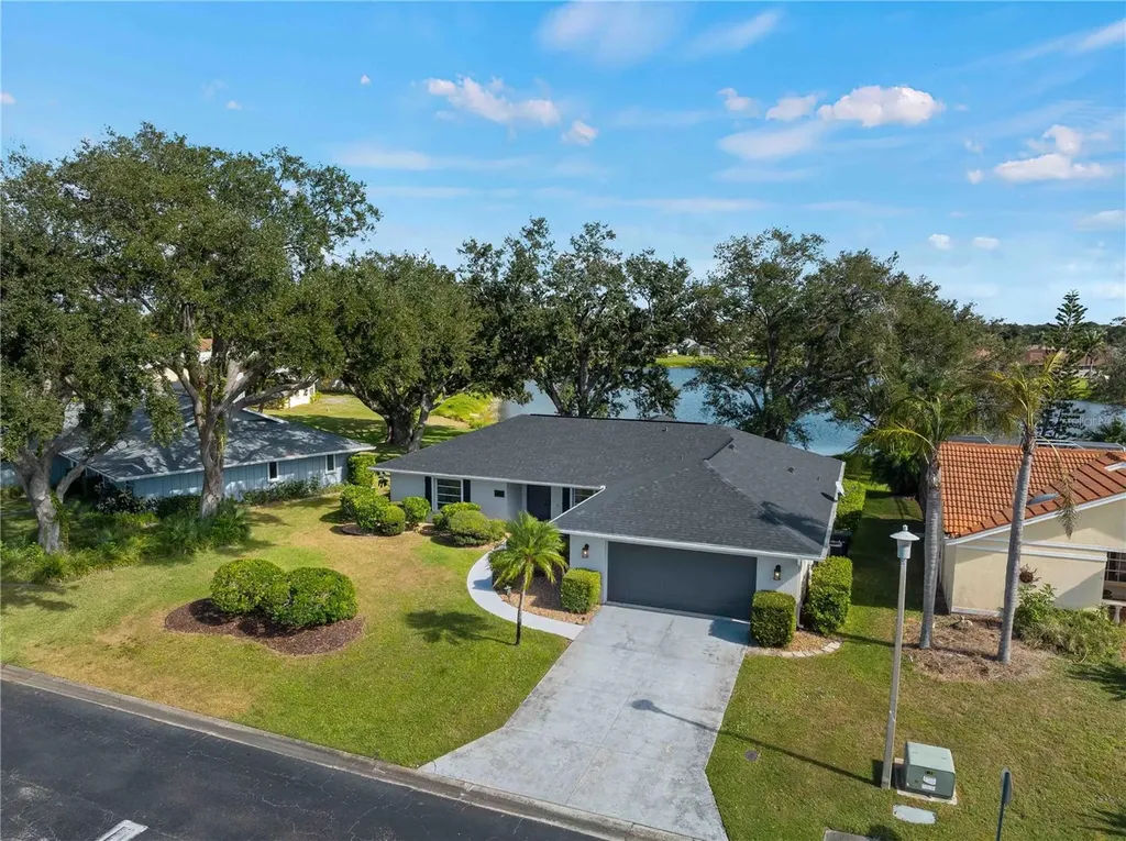 3298 Meadow Run Circle Venice FL 34293