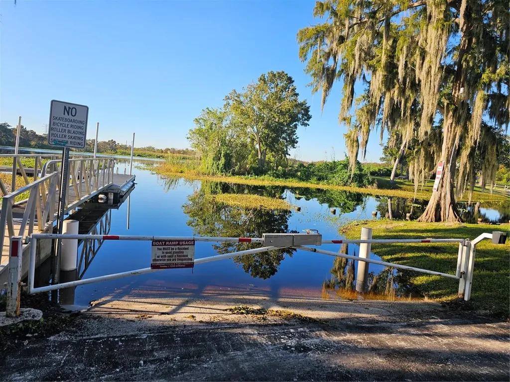 113 Maple Drive Debary FL 32713