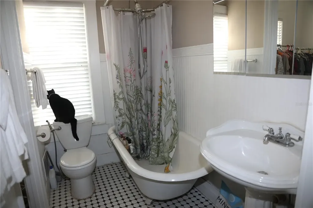 8410 N Mitchell Avenue Tampa FL 33604