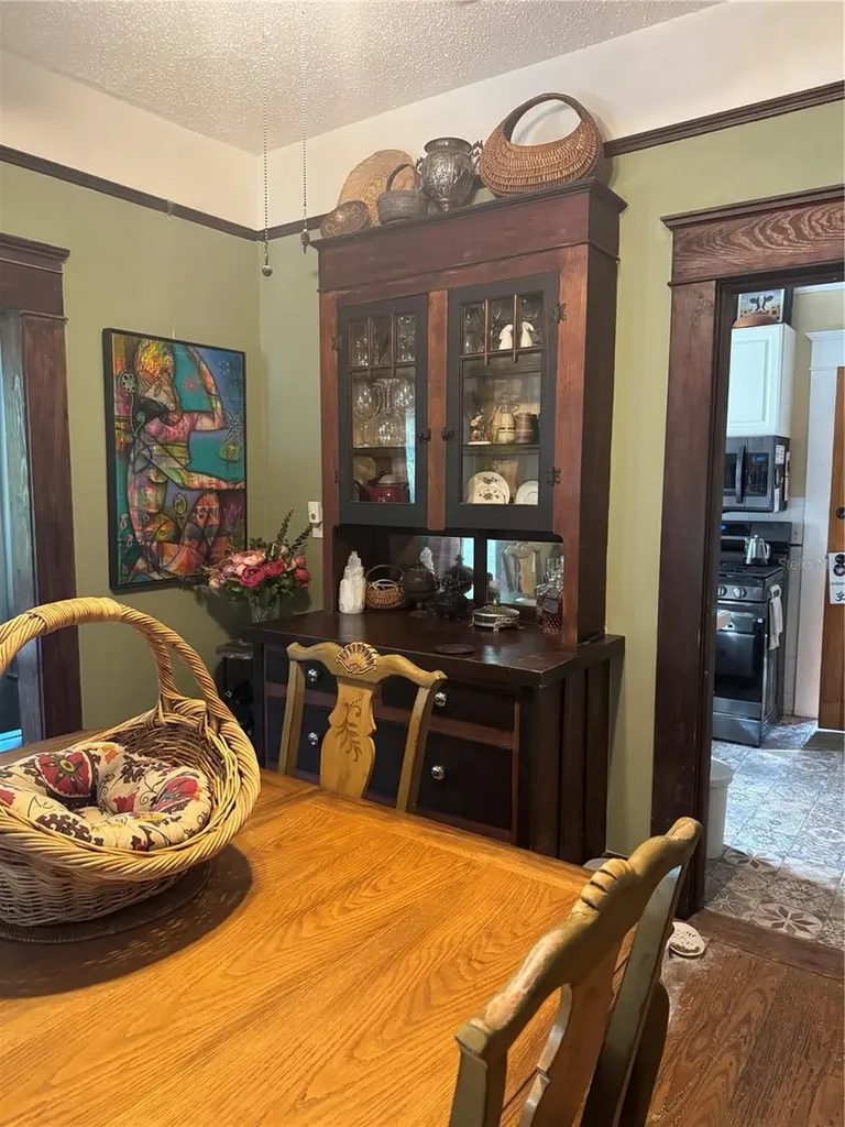 8410 N Mitchell Avenue Tampa FL 33604
