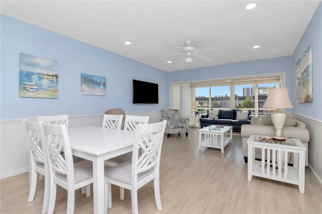 4390 Exeter Drive Longboat Key FL 34228