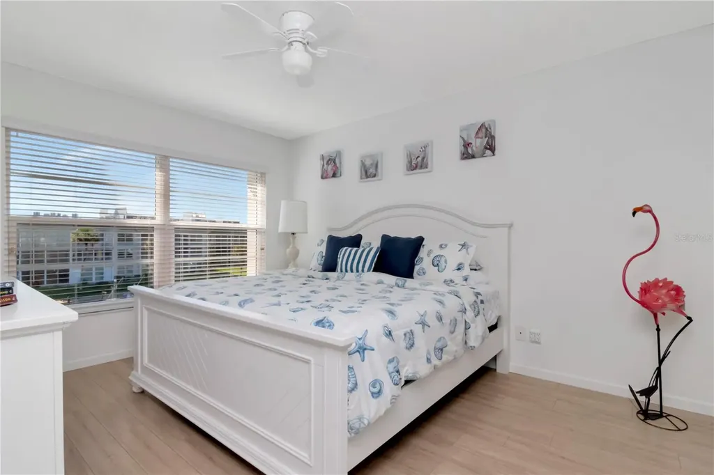 4390 Exeter Drive Longboat Key FL 34228