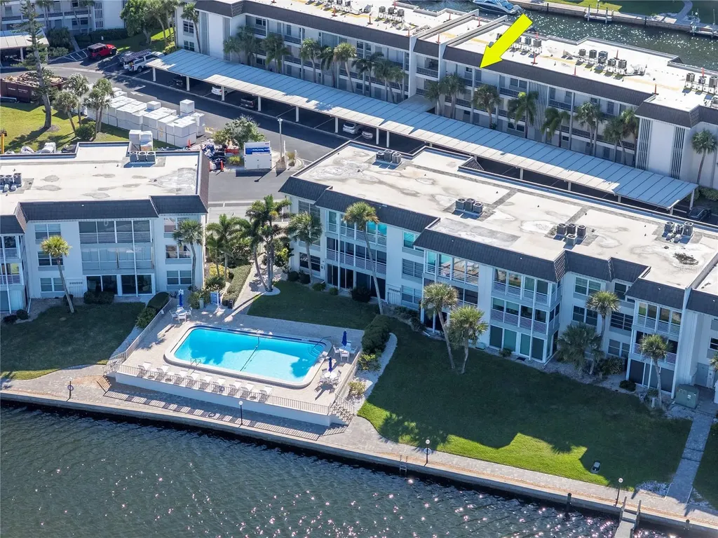 4390 Exeter Drive Longboat Key FL 34228