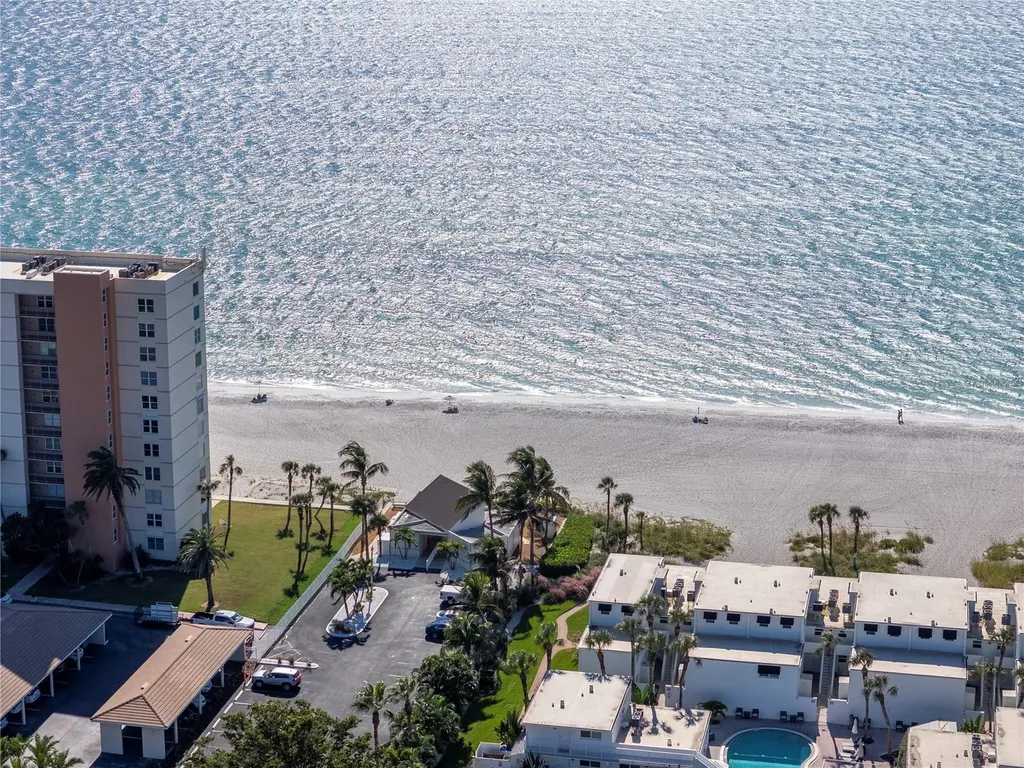 4390 Exeter Drive Longboat Key FL 34228