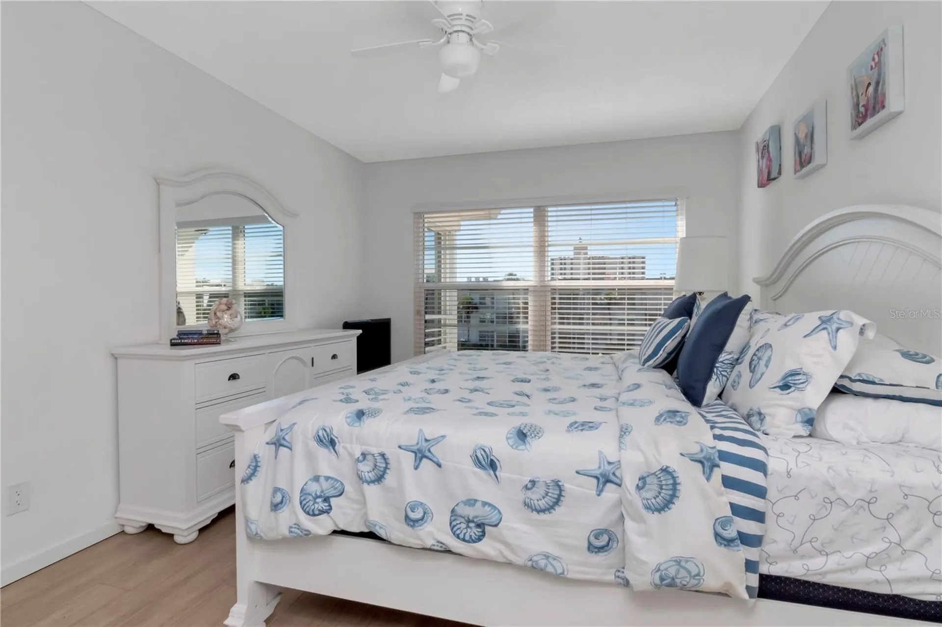 4390 Exeter Drive Longboat Key FL 34228