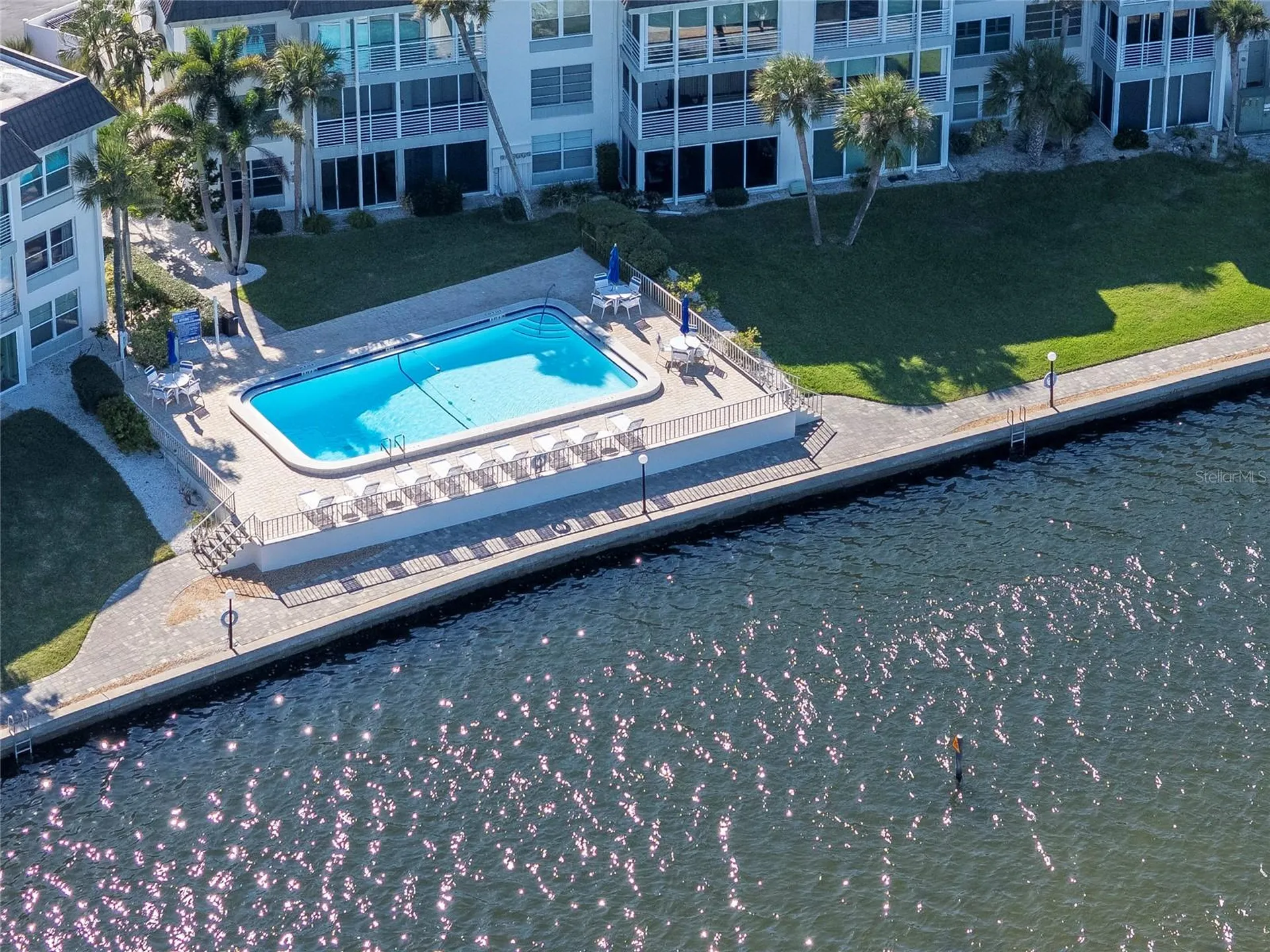 4390 Exeter Drive Longboat Key FL 34228