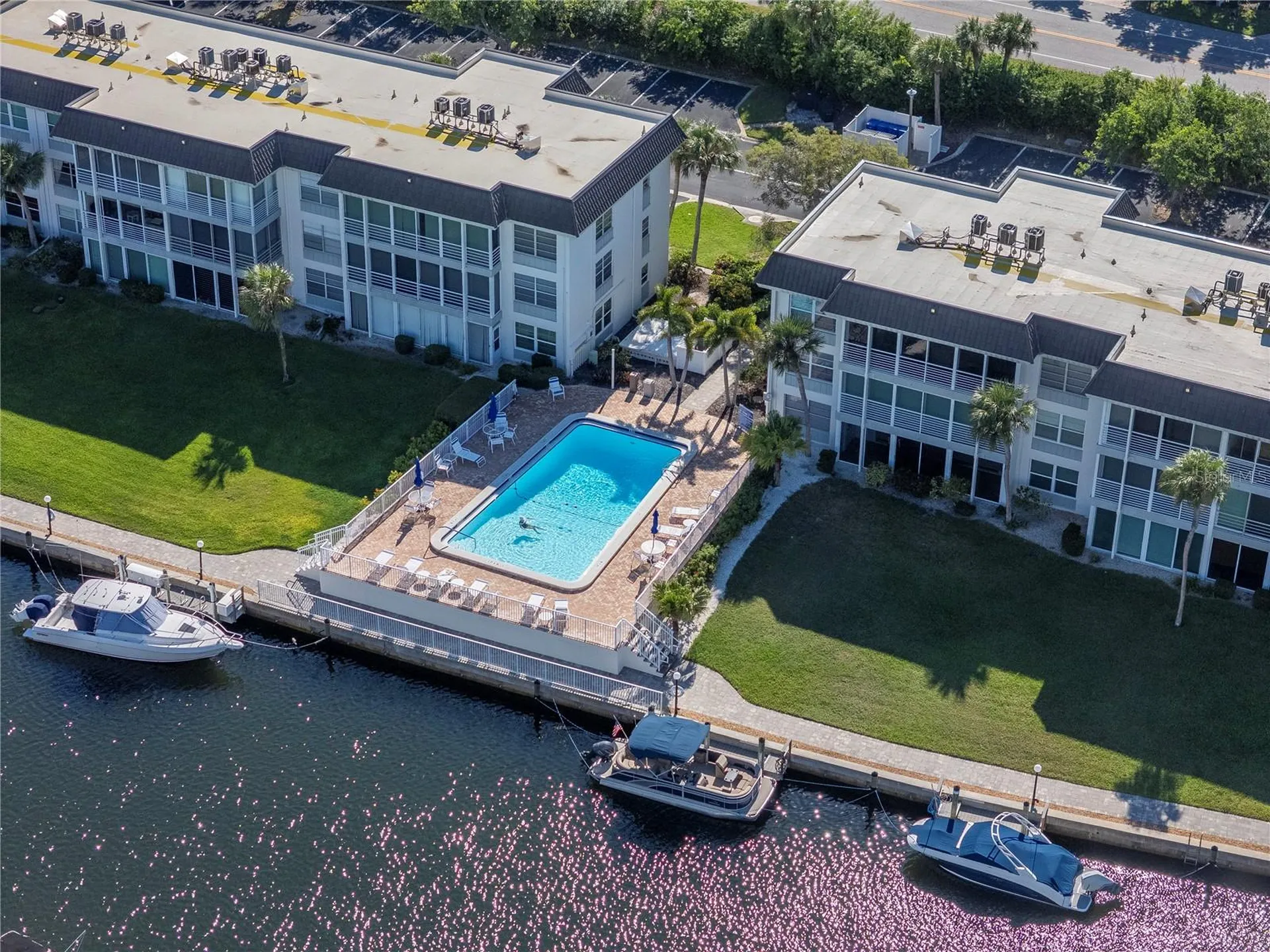 4390 Exeter Drive Longboat Key FL 34228