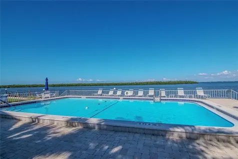 4390 Exeter Drive Longboat Key FL 34228