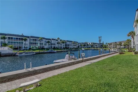 4390 Exeter Drive Longboat Key FL 34228